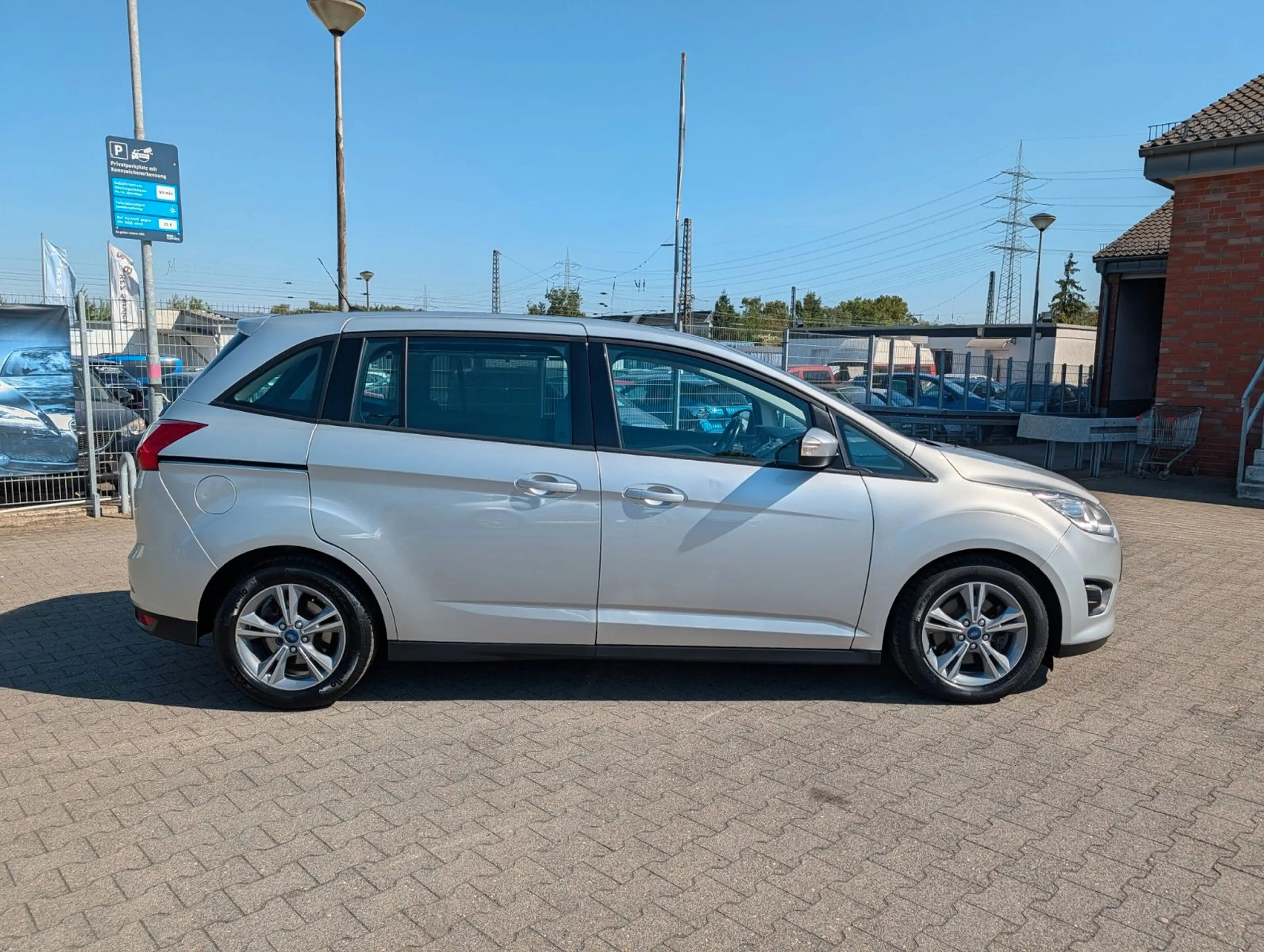 Ford Grand C-Max Sync Edition GARANTIE KLIMAAUTOMATIK — photo 7
