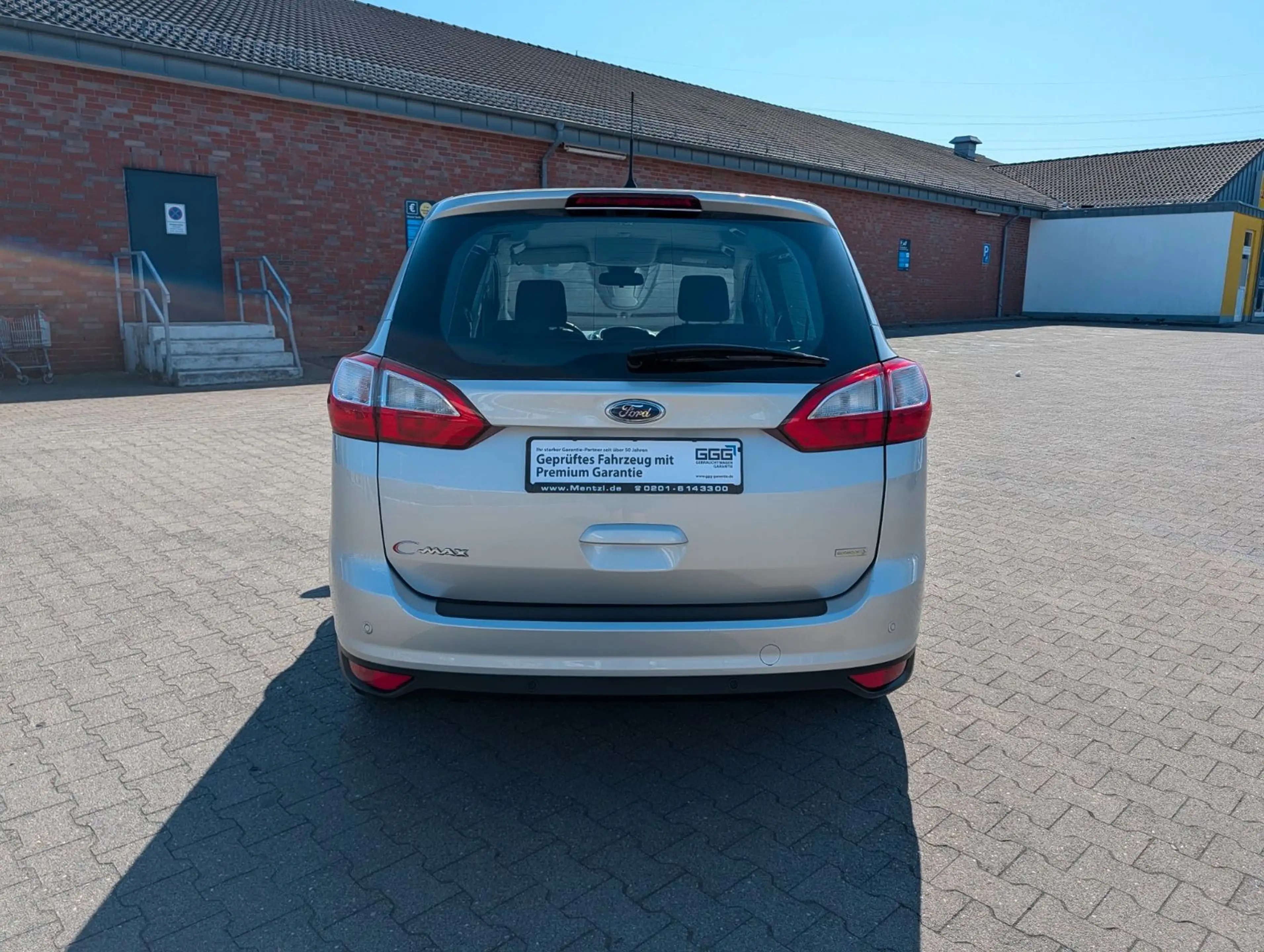 Ford Grand C-Max Sync Edition GARANTIE KLIMAAUTOMATIK — photo 9