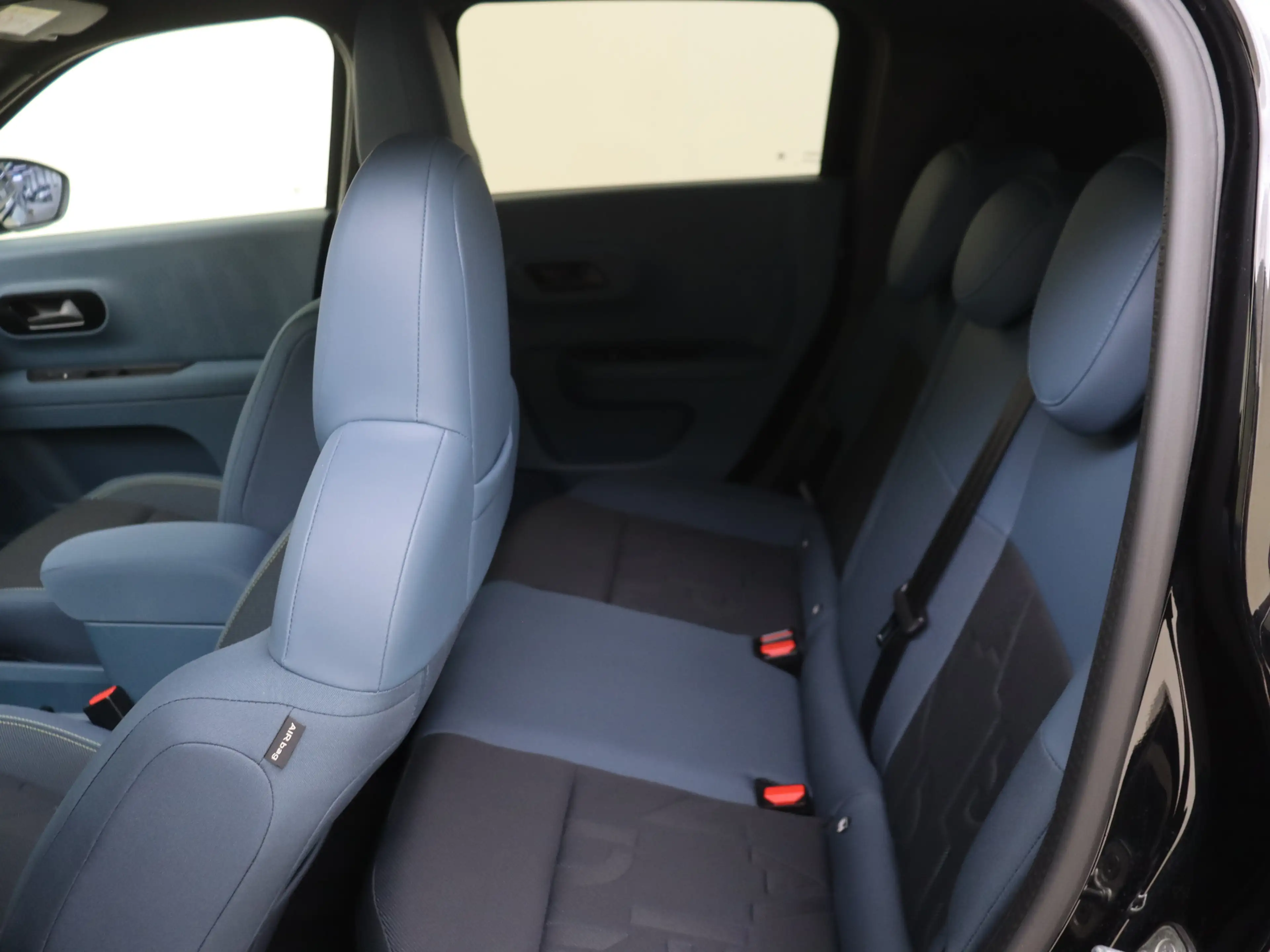 Fiat Grande Panda 1.2 100PK Hybrid ICON Parkeerhulp | Airco | Cruise — photo 12