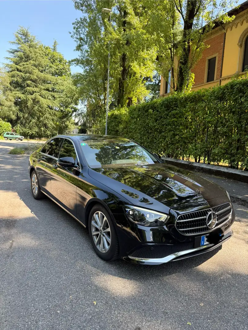 Mercedes-Benz E 220 - 1