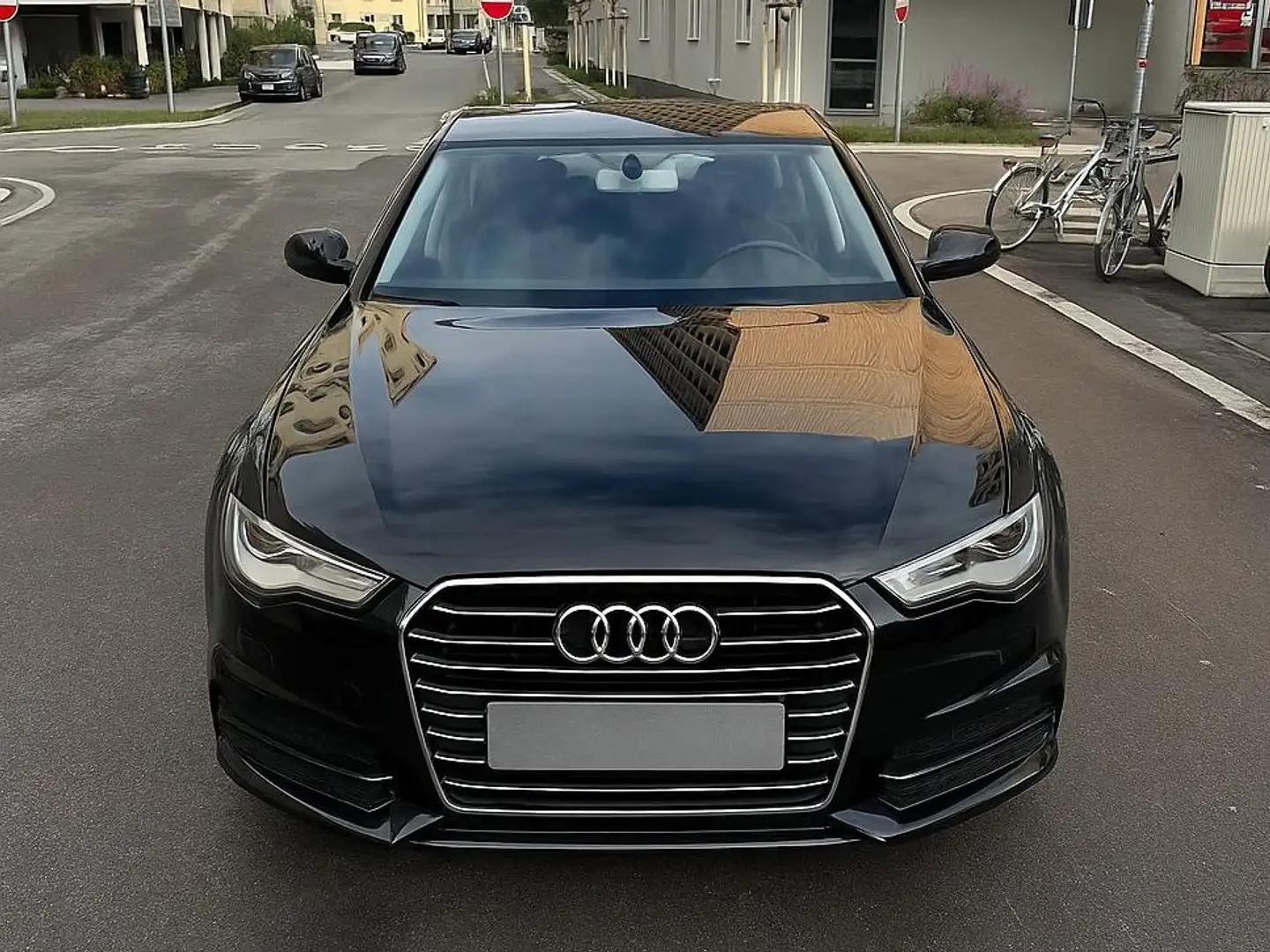 Audi A6 A6 Avant 2,0 TDI ultra S-tronic ultra Schwarz - 1