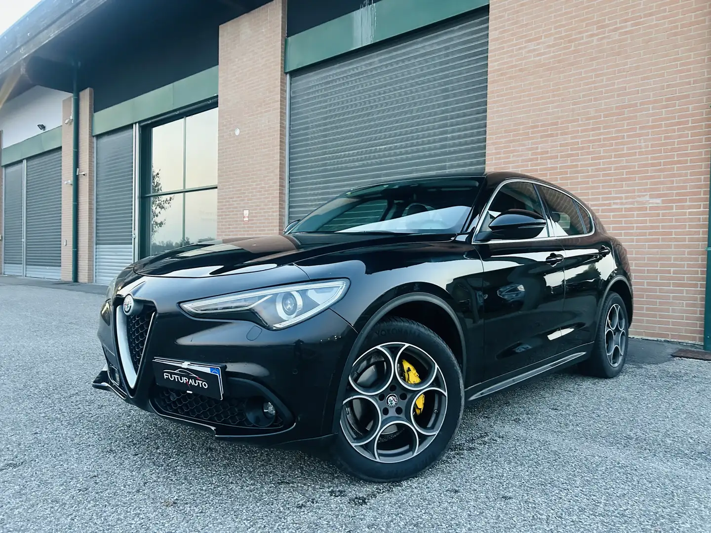 Alfa Romeo Stelvio 2.2 Q4 210CV t Executive Noir - 1