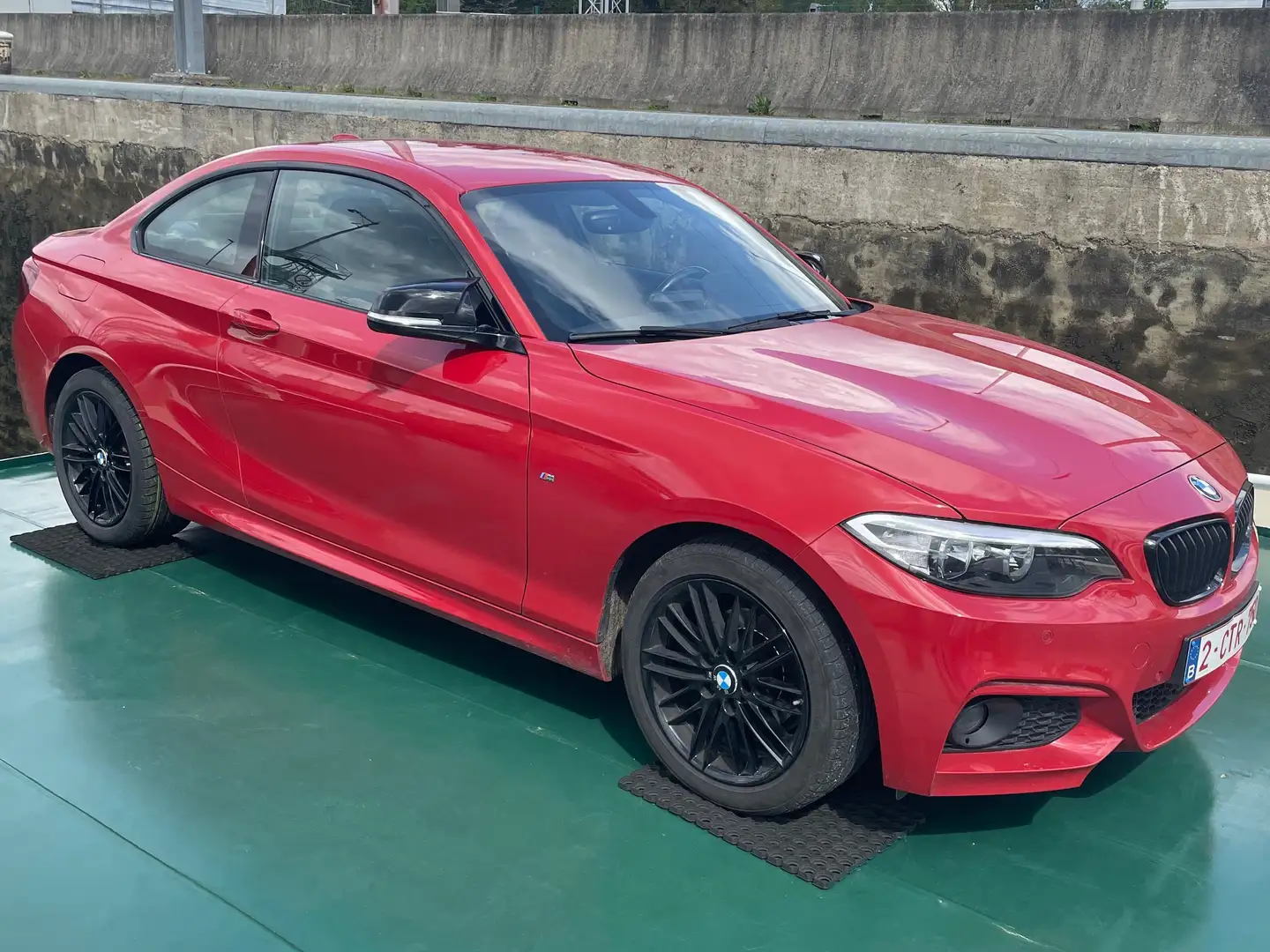 BMW 218 218 d Red - 1
