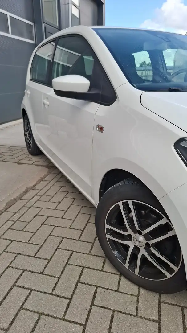 Volkswagen up! up! 1.0 move BlueM. Wit - 2