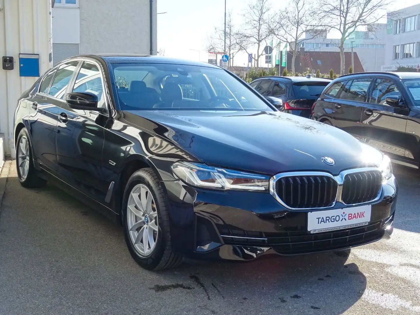 BMW 530 e Aut Navi LC Prof Leder Laser HUD KeylessGo Schwarz - 1