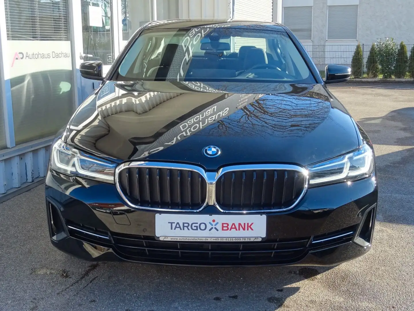 BMW 530 e Aut Navi LC Prof Leder Laser HUD KeylessGo Schwarz - 2