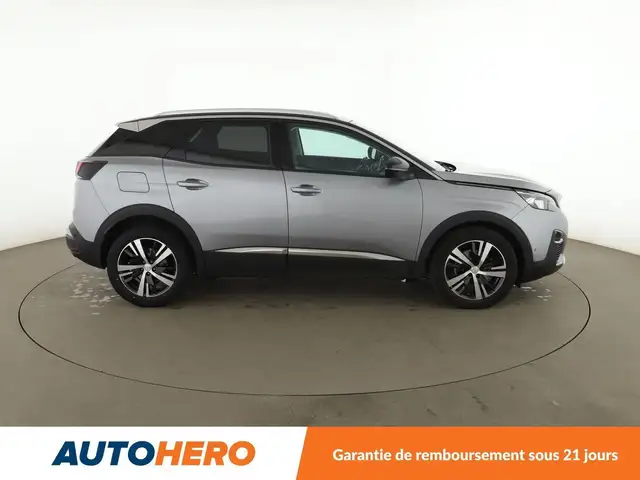 Peugeot 3008 view 7