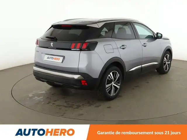 Peugeot 3008 view 6