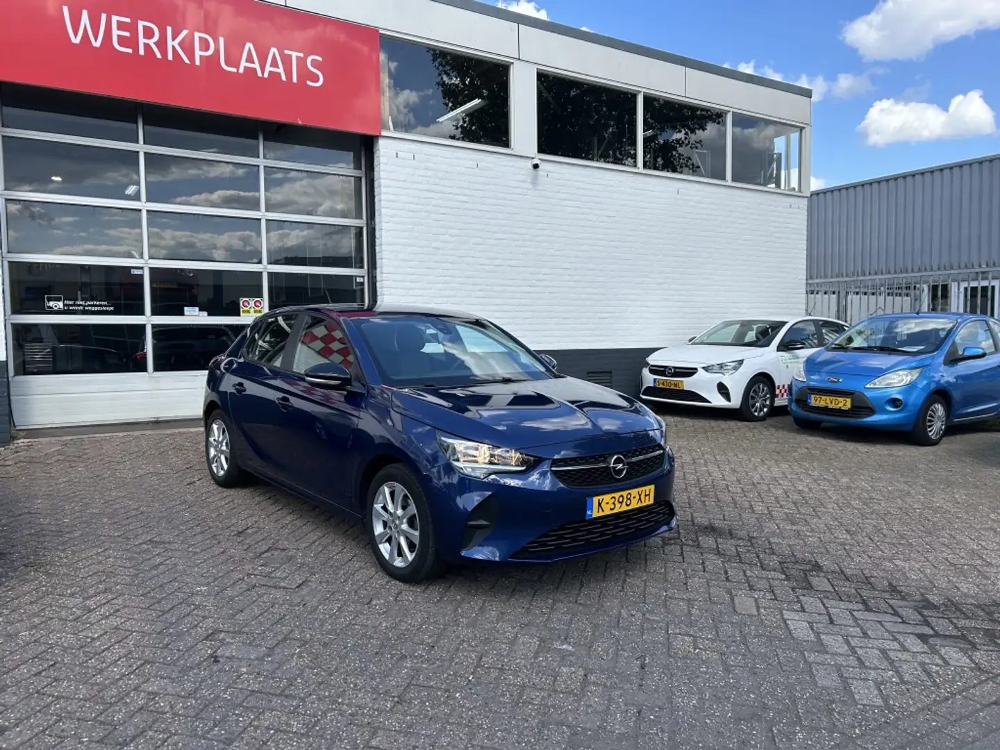 Opel Corsa 1.2 Edition Blauw - 2