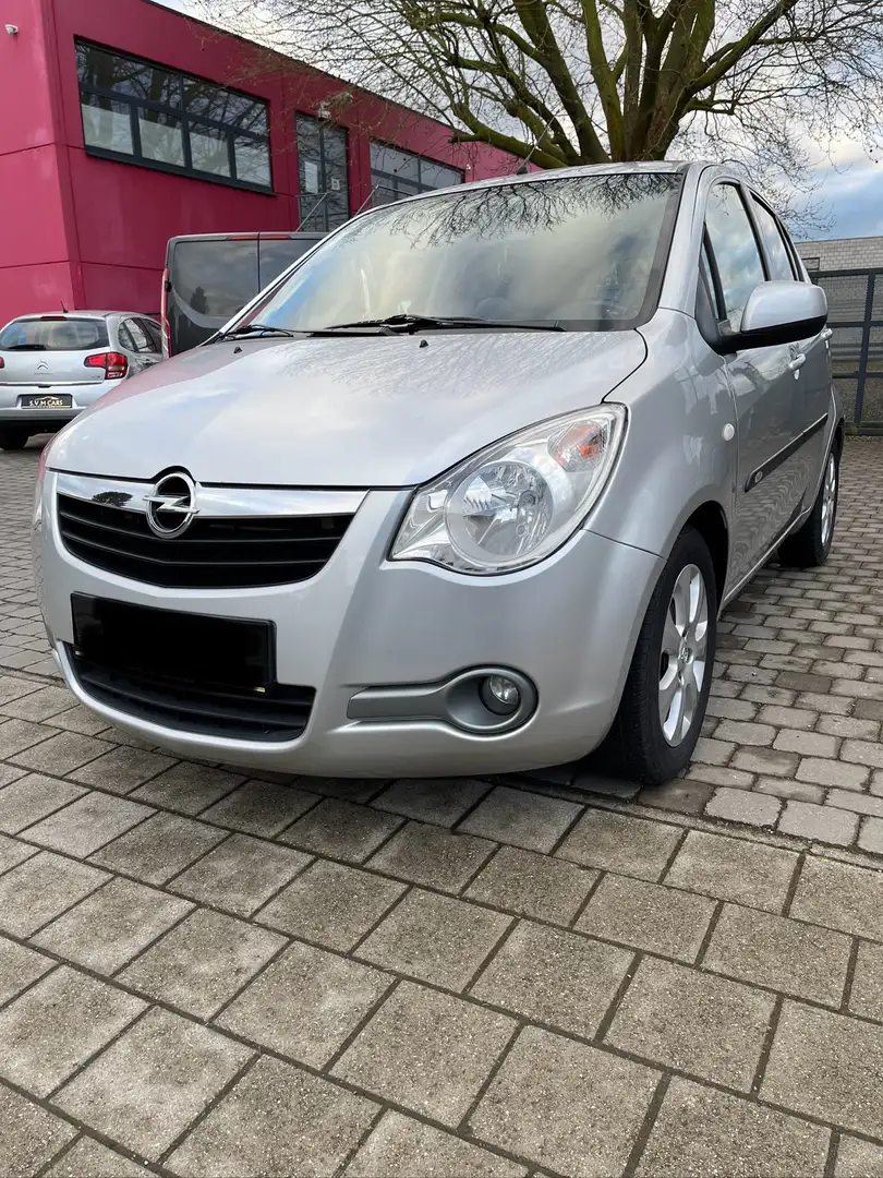 Opel Agila 1.2 Edition Gümüş rengi - 2