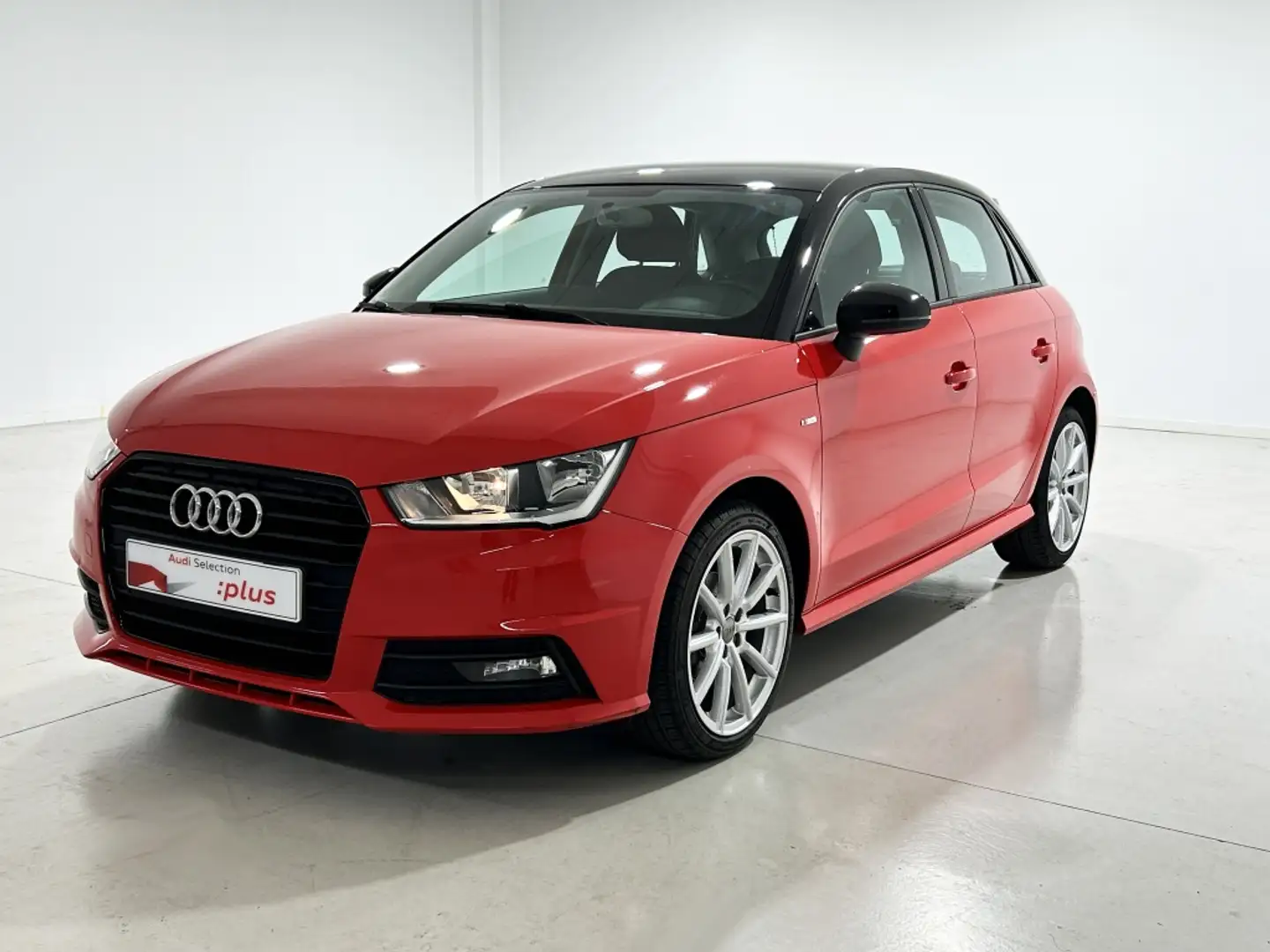 Audi A1 1.0 TFSI ADRENALIN SPORTBACK 95 5P Červená - 1