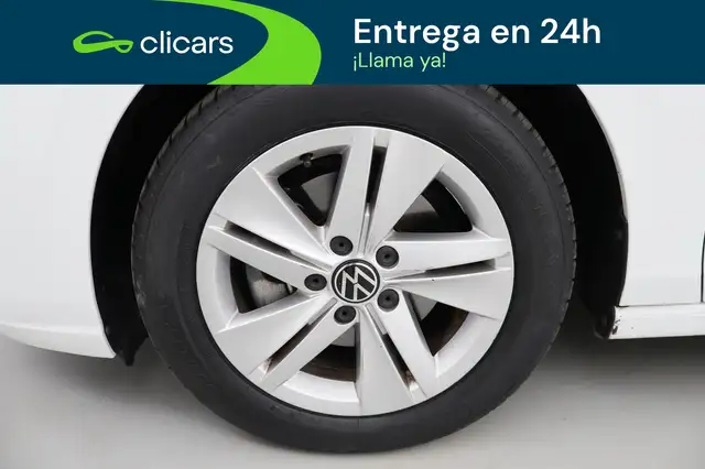 Volkswagen Golf view 11