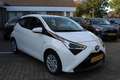 Toyota Aygo X X-PLAY LIMITED APPLE/ANDROID CAMERA AIRCO EL-RAMEN Weiß - thumbnail 4