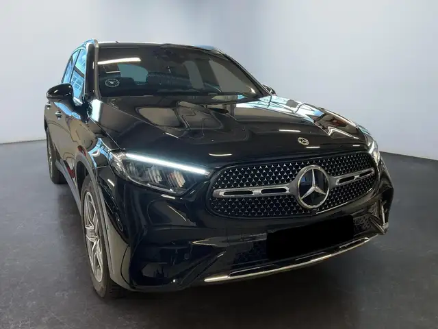 Mercedes-Benz 300 300d 270PS/198kW AMG Line 9G-Tronic 4Matic 2026...