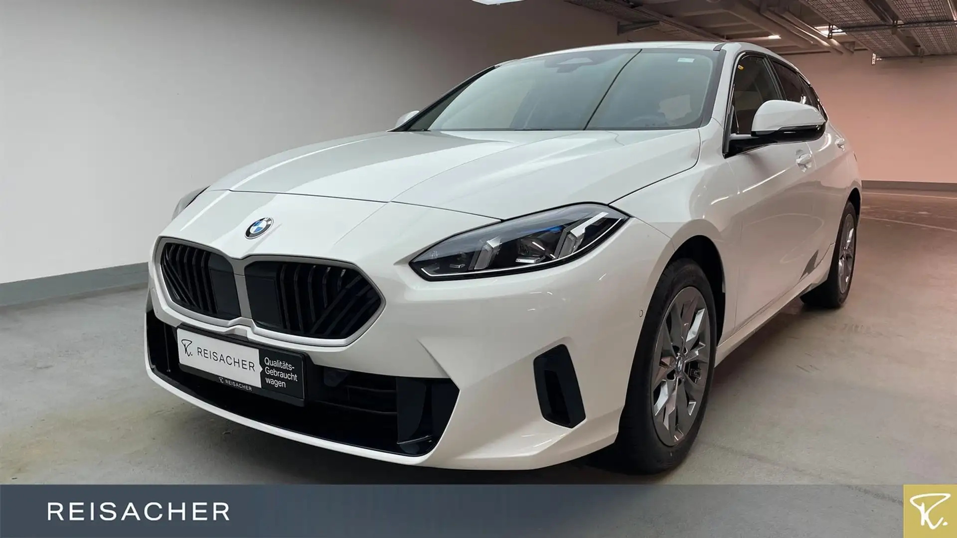 BMW 118 d Aut. Navi,ad.LED,RFK,DA,Komfortz.,Sports., Weiß - 1