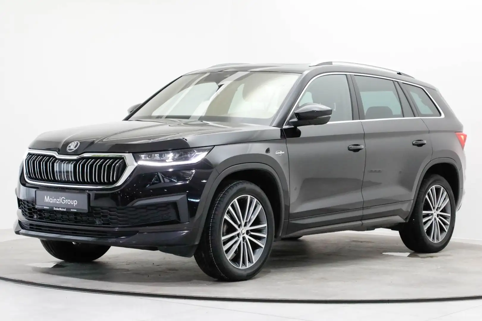 Skoda Kodiaq 1.5 TSI DSG L&K StdHzg Pano 360° Matrix Schwarz - 2