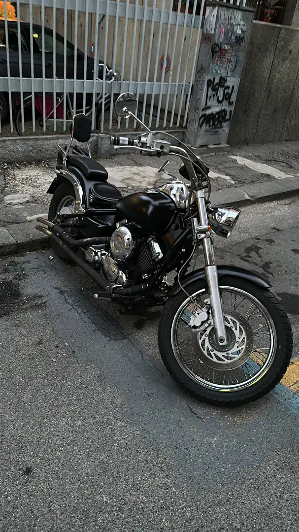 Yamaha XVS 650 Nero - 1