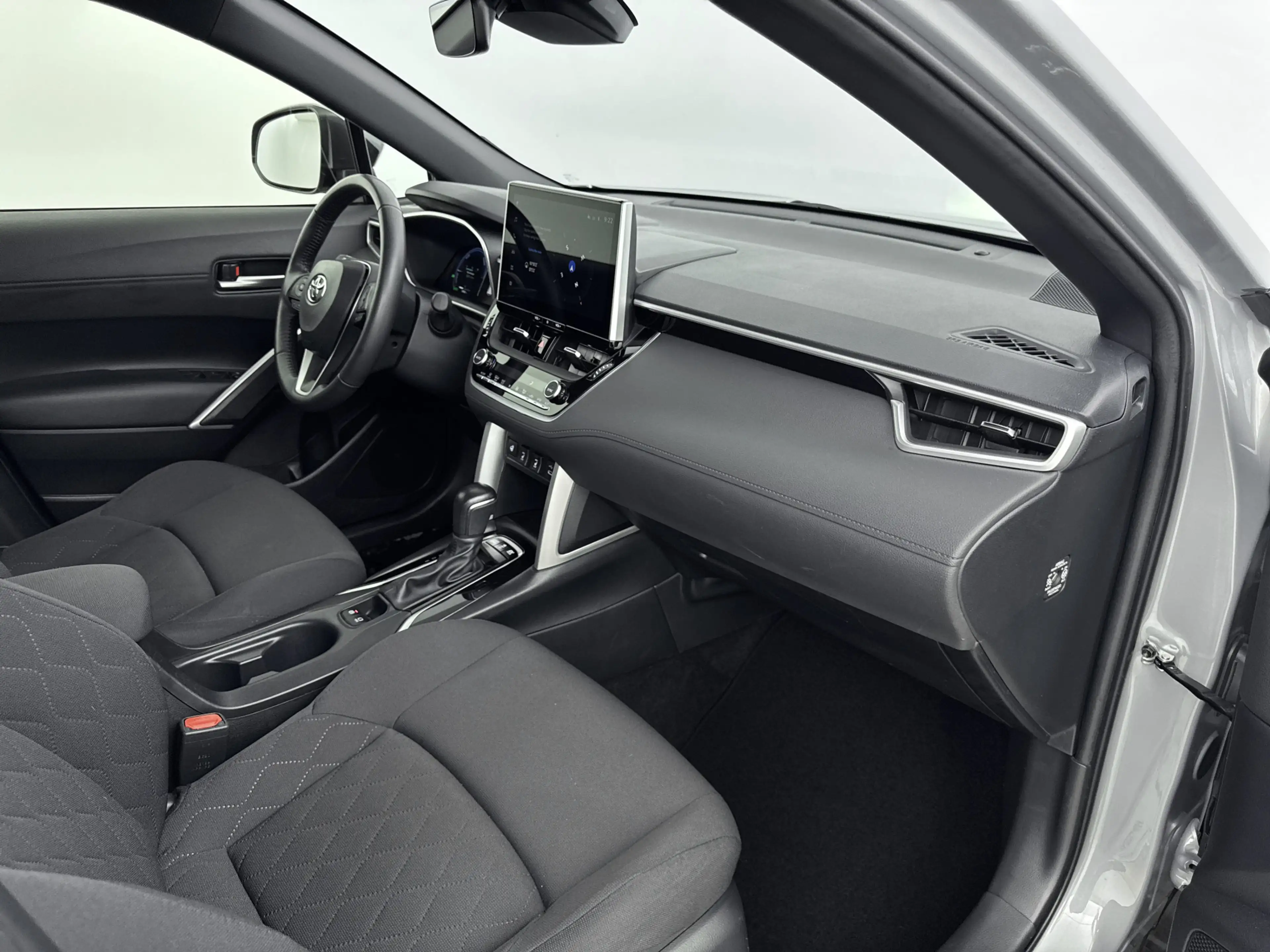 Toyota Corolla Cross Hybrid 140 Dynamic | Voorruit-Stuur-Stoelverwarmin — photo 6