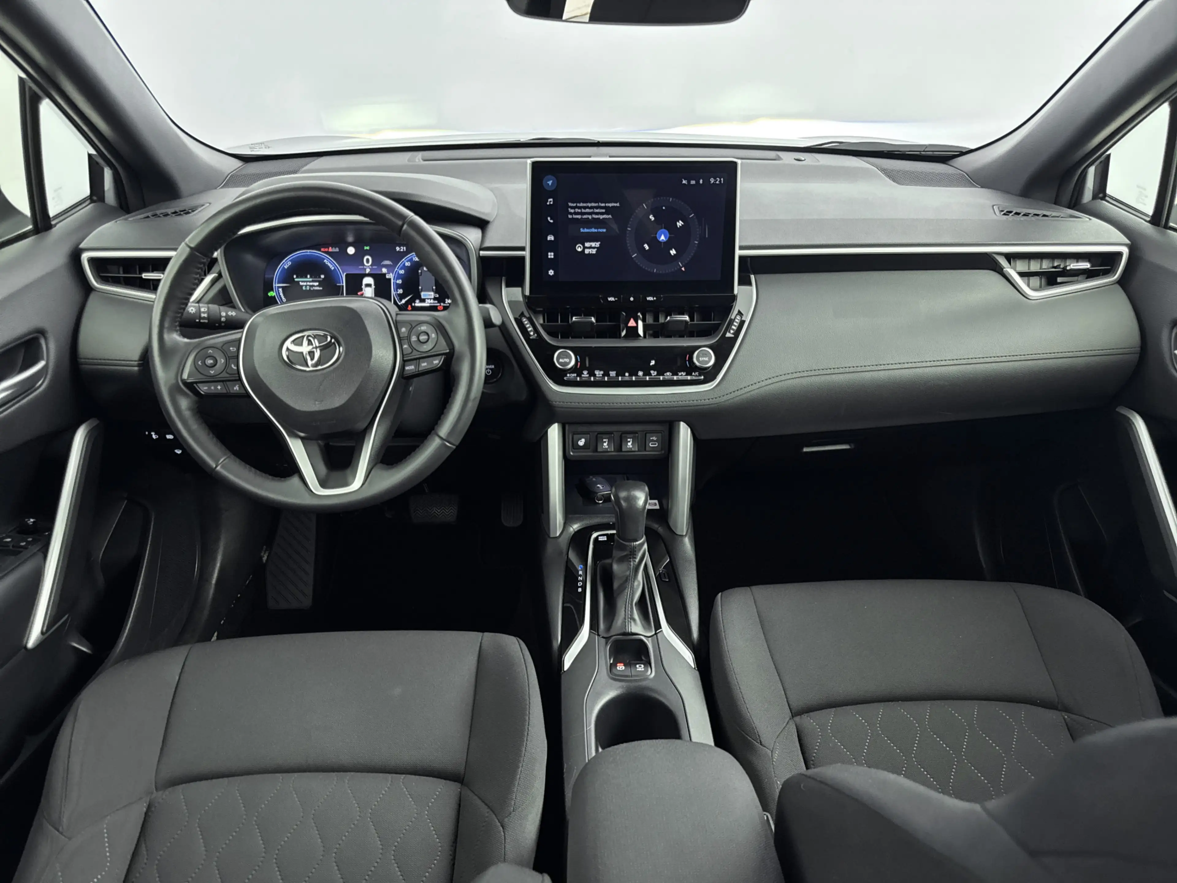 Toyota Corolla Cross Hybrid 140 Dynamic | Voorruit-Stuur-Stoelverwarmin — photo 4