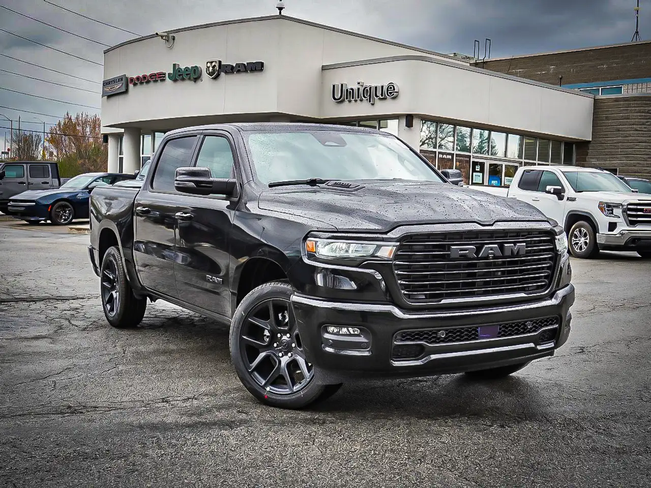 RAM 1500 снимка RAM 1500