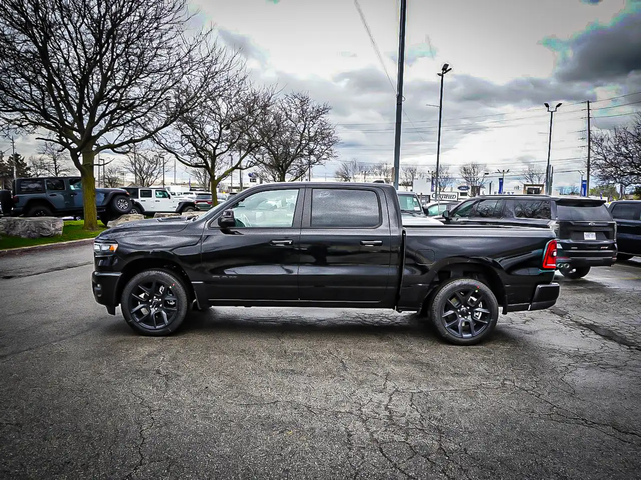 RAM 1500 снимка RAM 1500