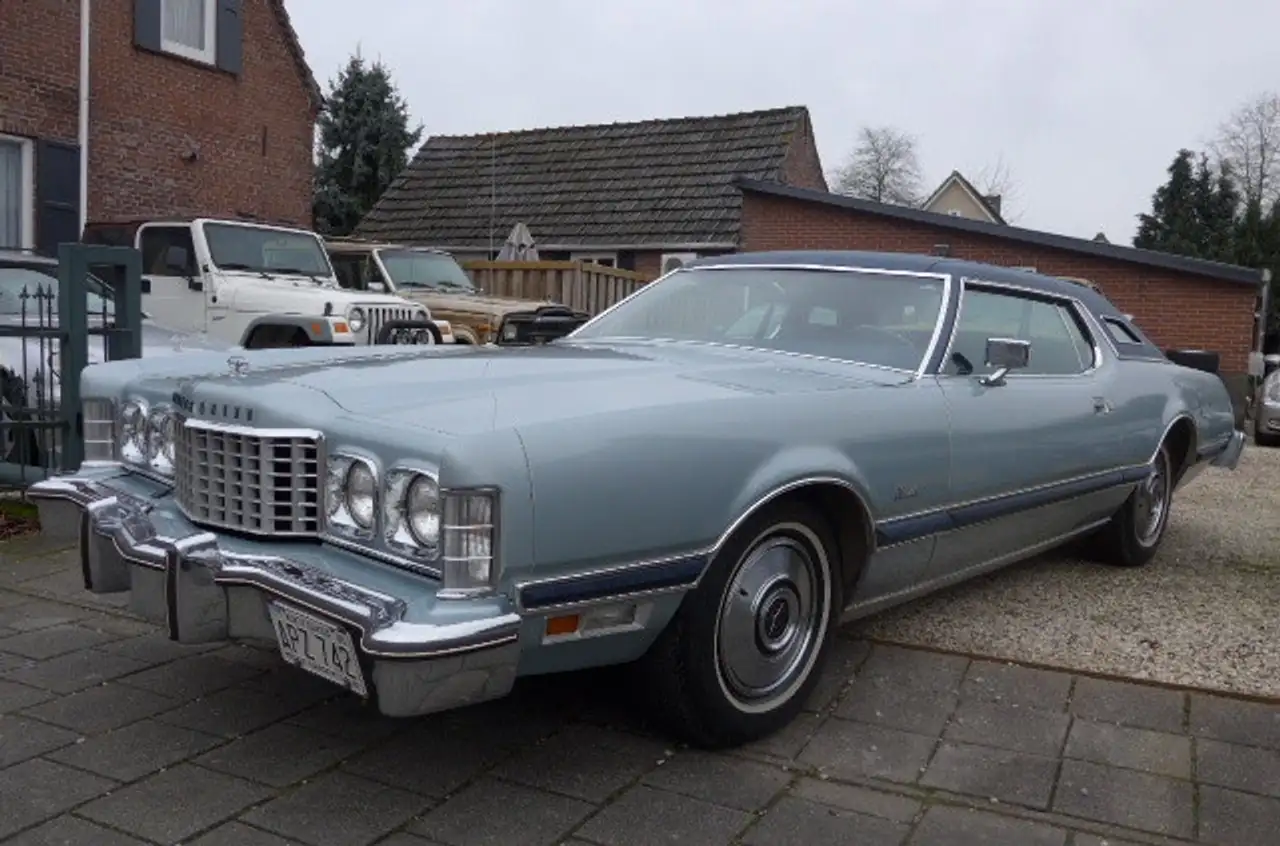 Ford Thunderbird 7.5 Liter, foto 5