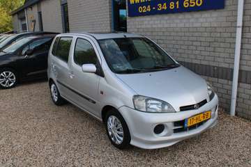 Young RV 1.3-16V VTi Automaat weinig km