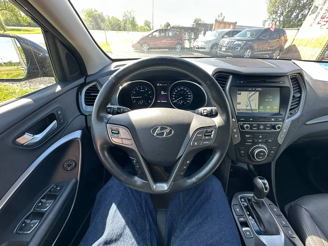 Hyundai SANTA FE photo Hyundai SANTA FE