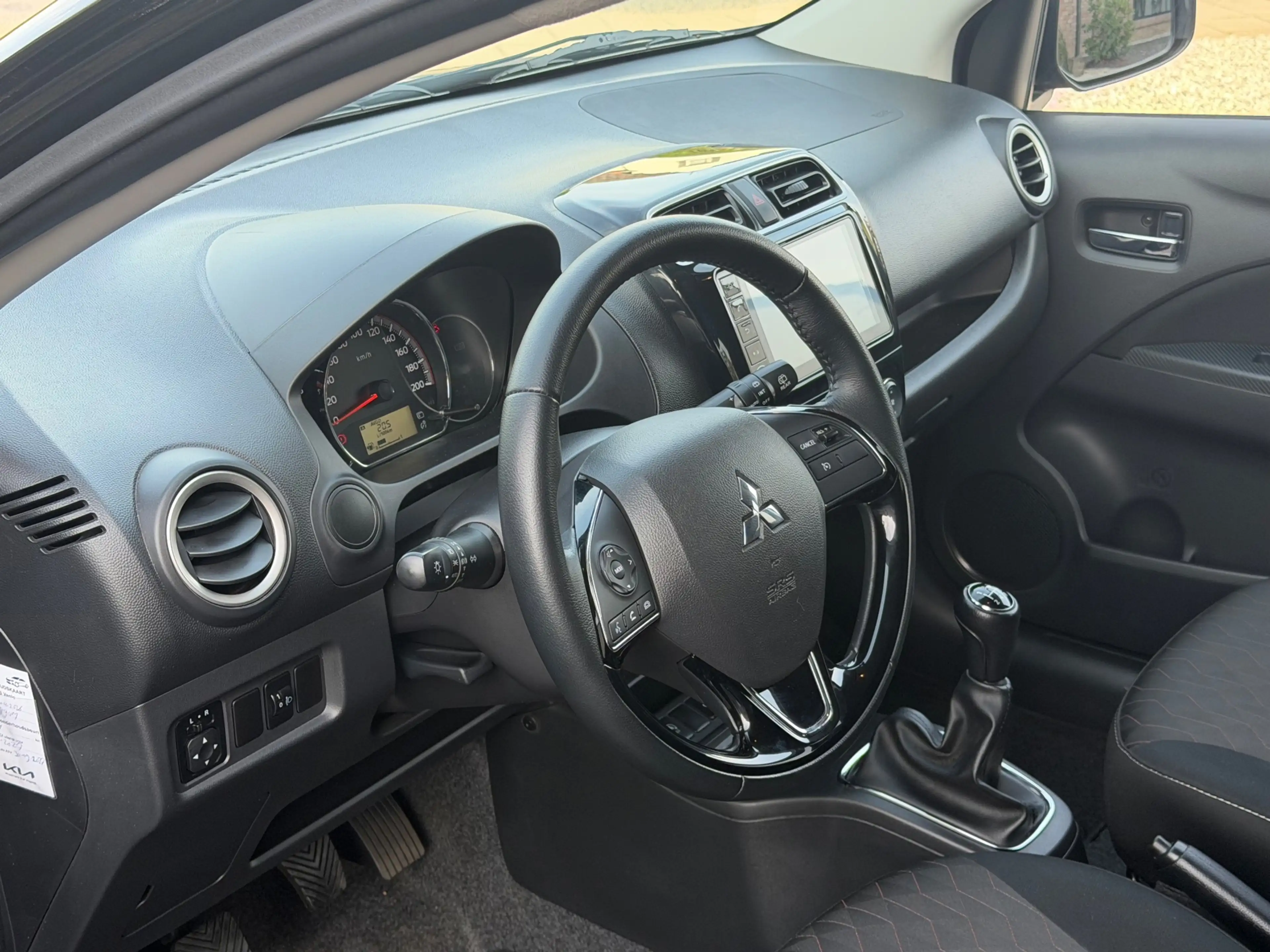 Mitsubishi Space Star 1.2 Intense Clima Cruise 29000km! — photo 9