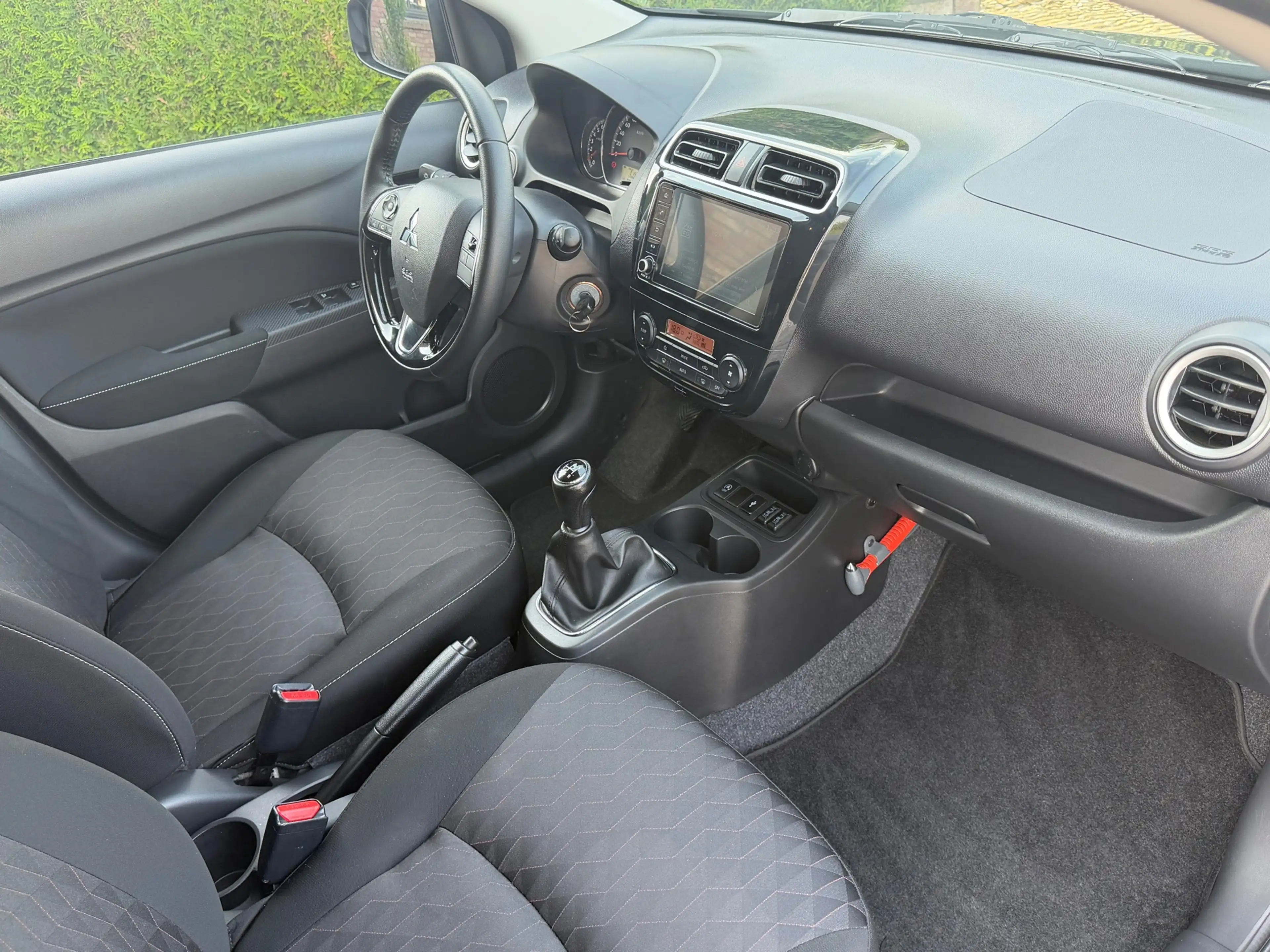 Mitsubishi Space Star 1.2 Intense Clima Cruise 29000km! — photo 21