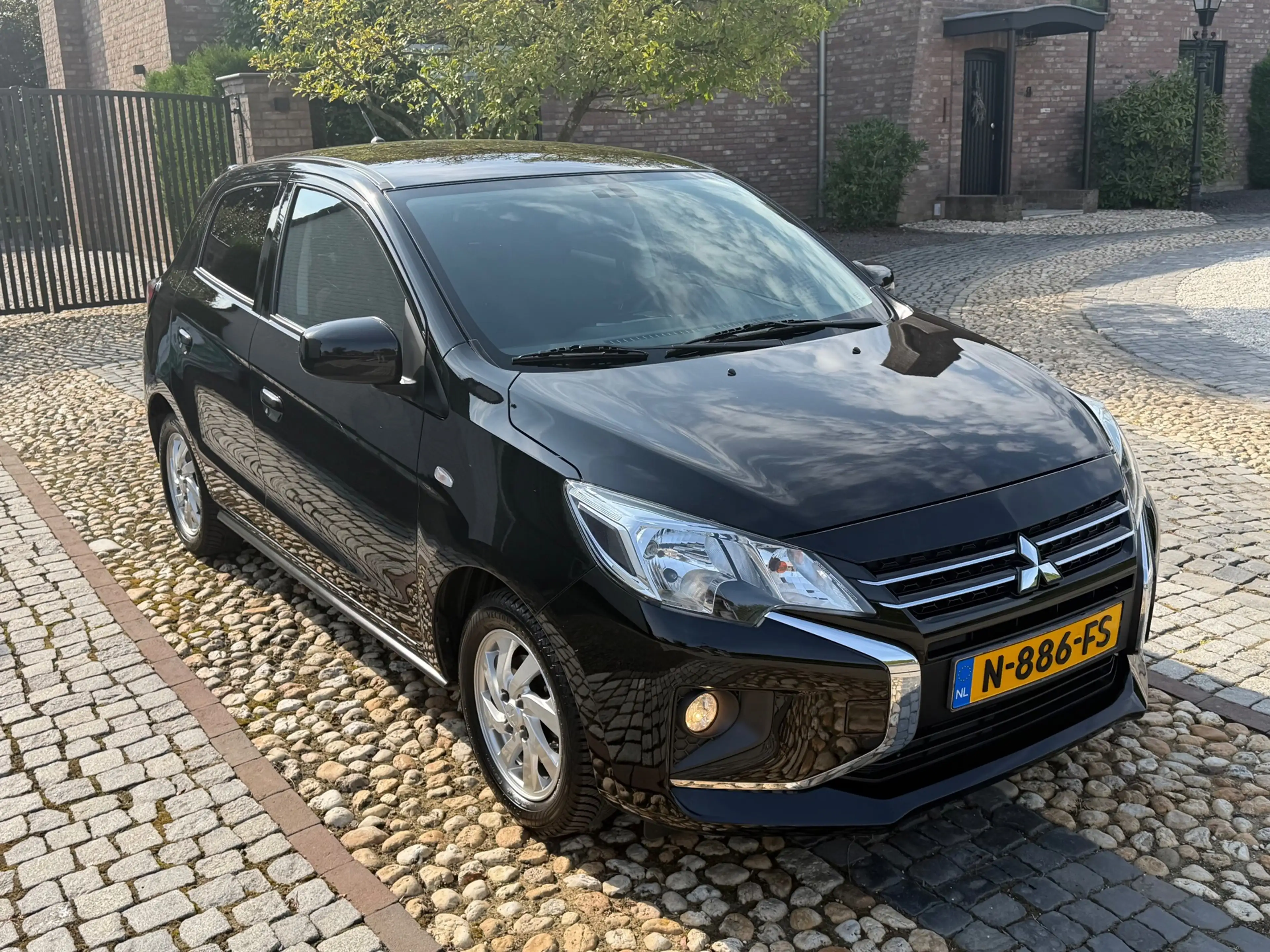 Mitsubishi Space Star 1.2 Intense Clima Cruise 29000km! — photo 2