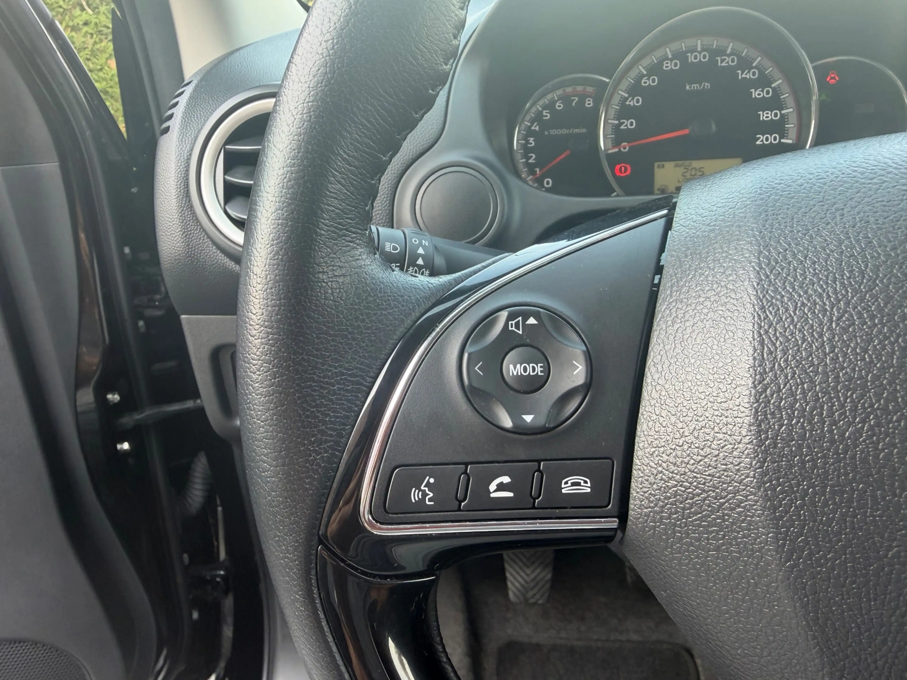 Mitsubishi Space Star 1.2 Intense Clima Cruise 29000km! — photo 5