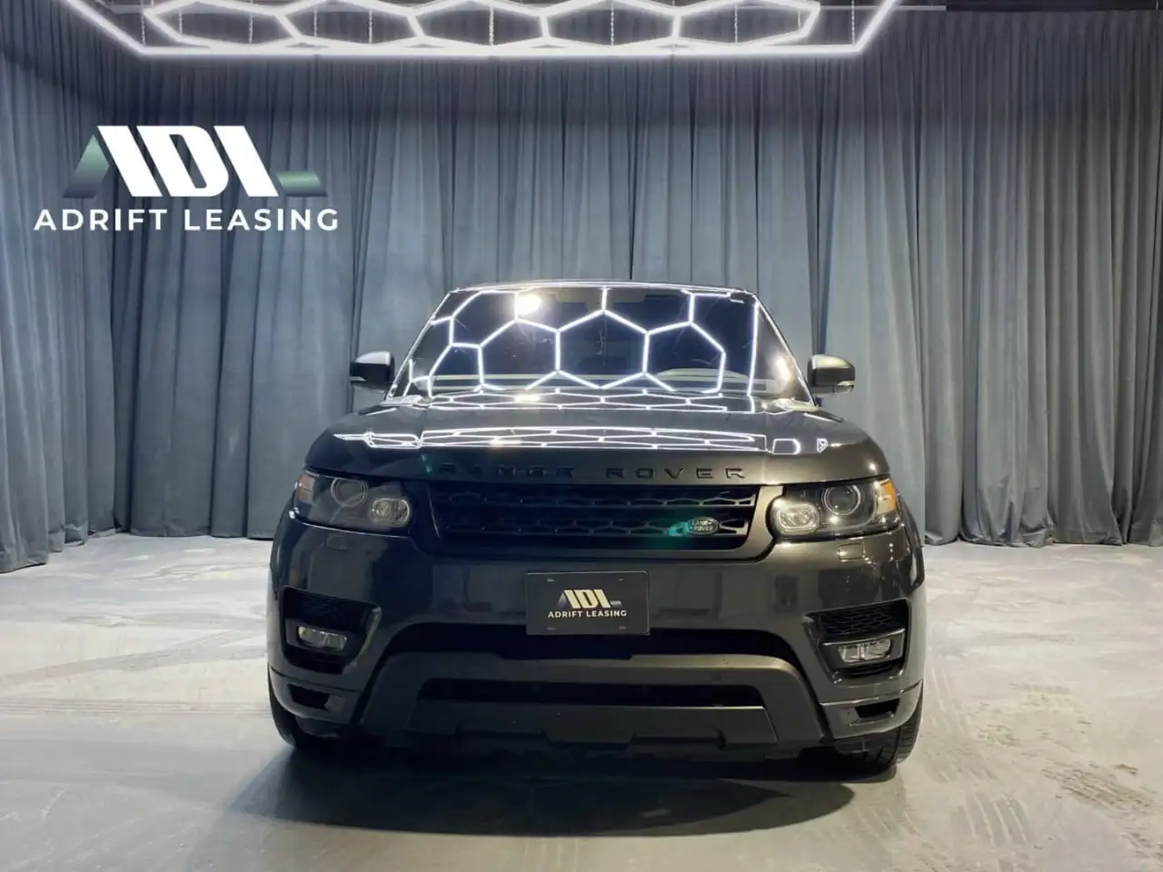 Land Rover Range Rover Sport снимка Land Rover Range Rover Sport