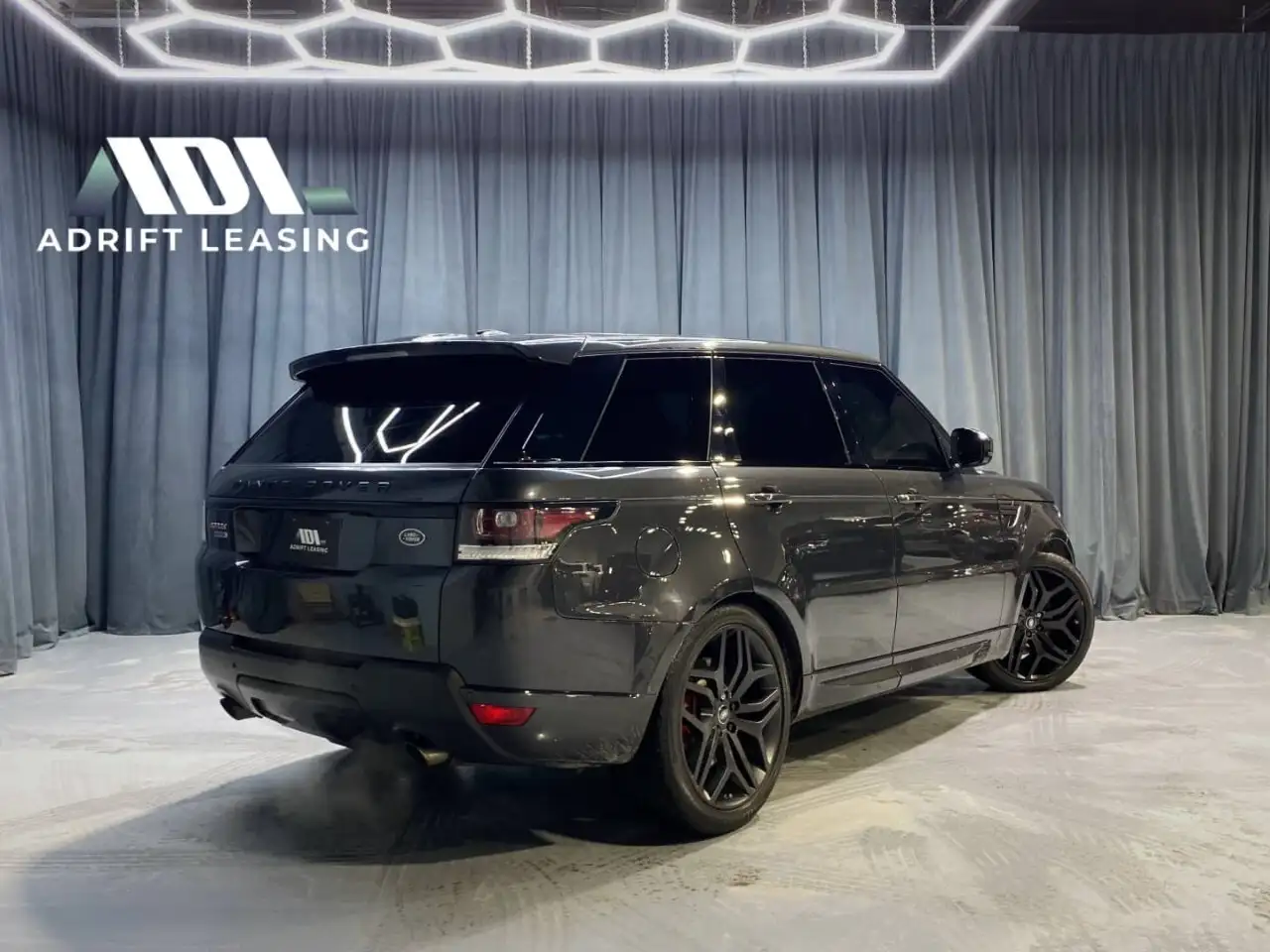 Land Rover Range Rover Sport снимка Land Rover Range Rover Sport