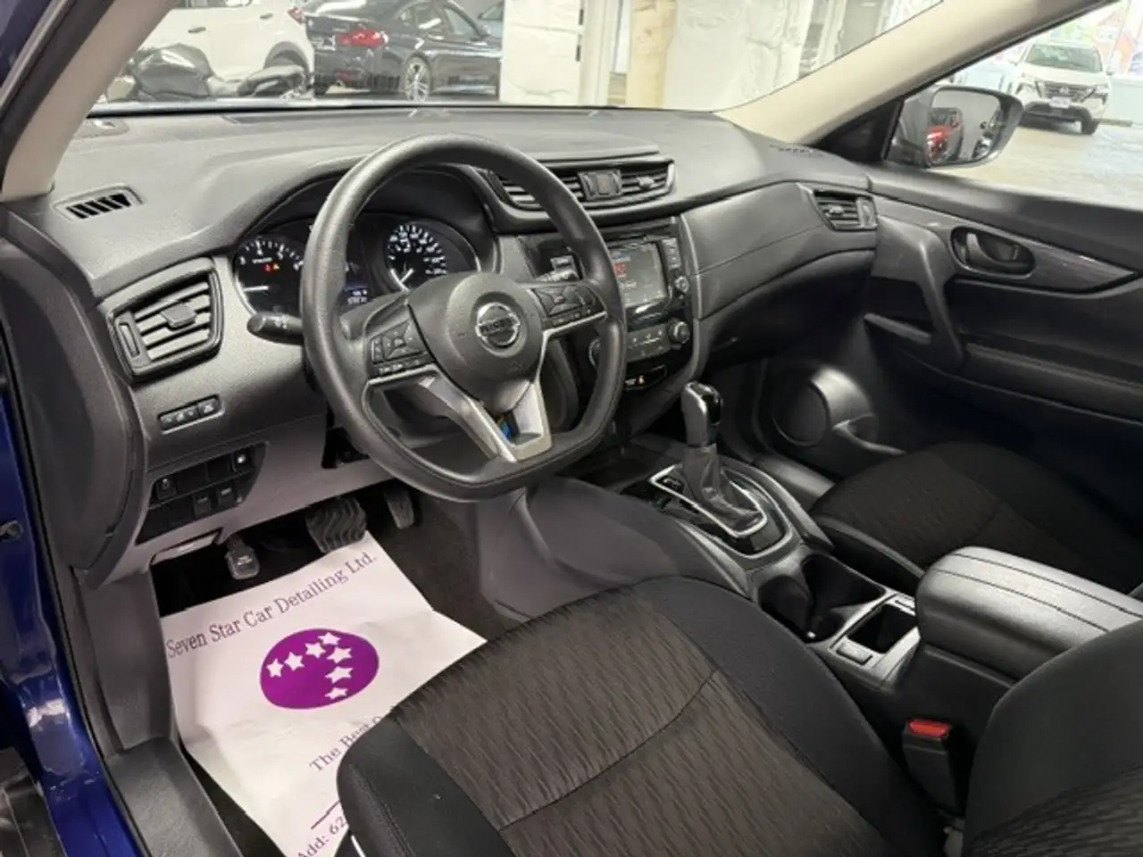 Nissan Rogue снимка Nissan Rogue
