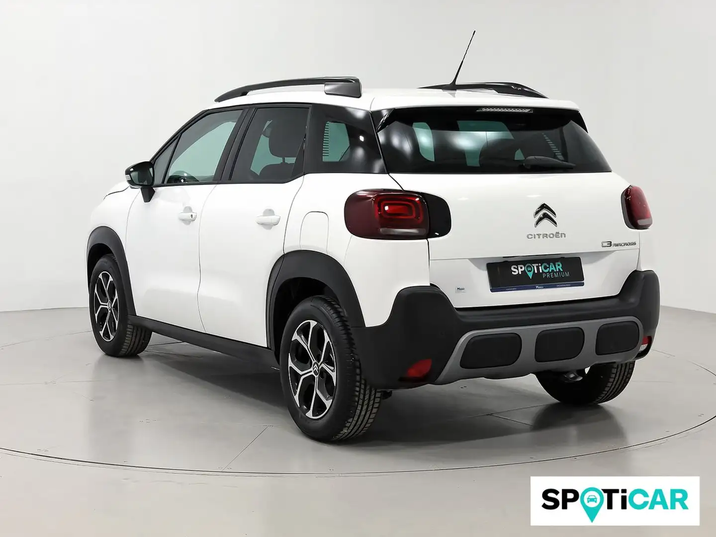 Citroen C3 Aircross Puretech S&S Plus 110 Blanco - 2