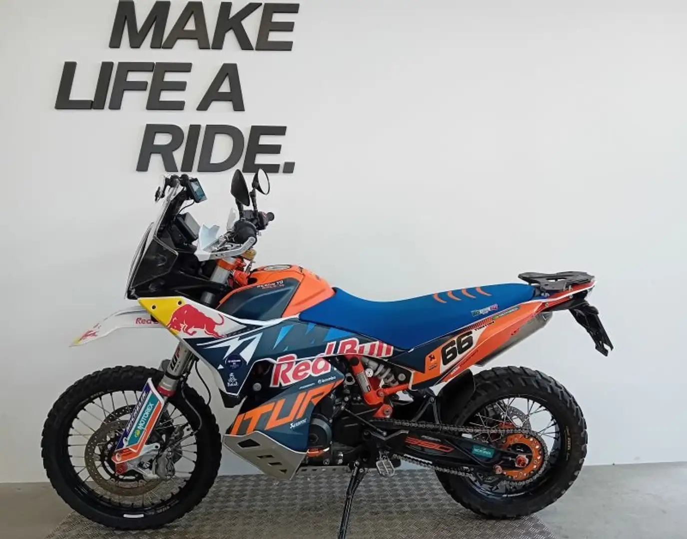 KTM 890 Adventure R Bianco - 2