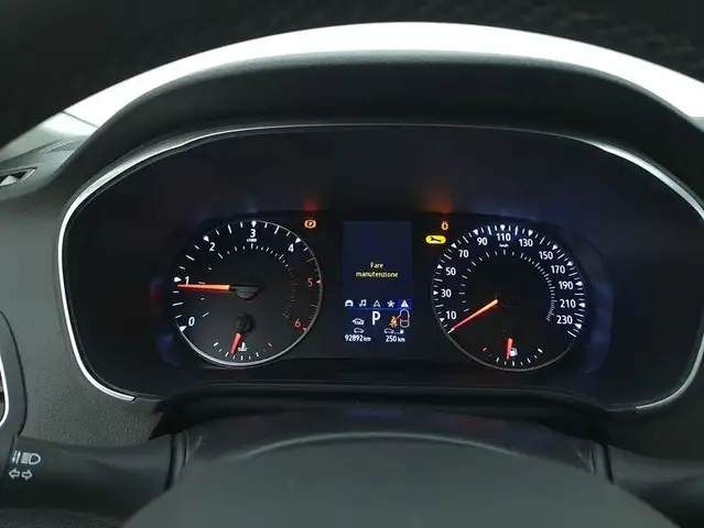 Renault Megane view 12