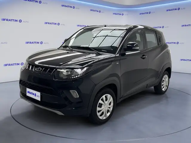 Mahindra KUV100