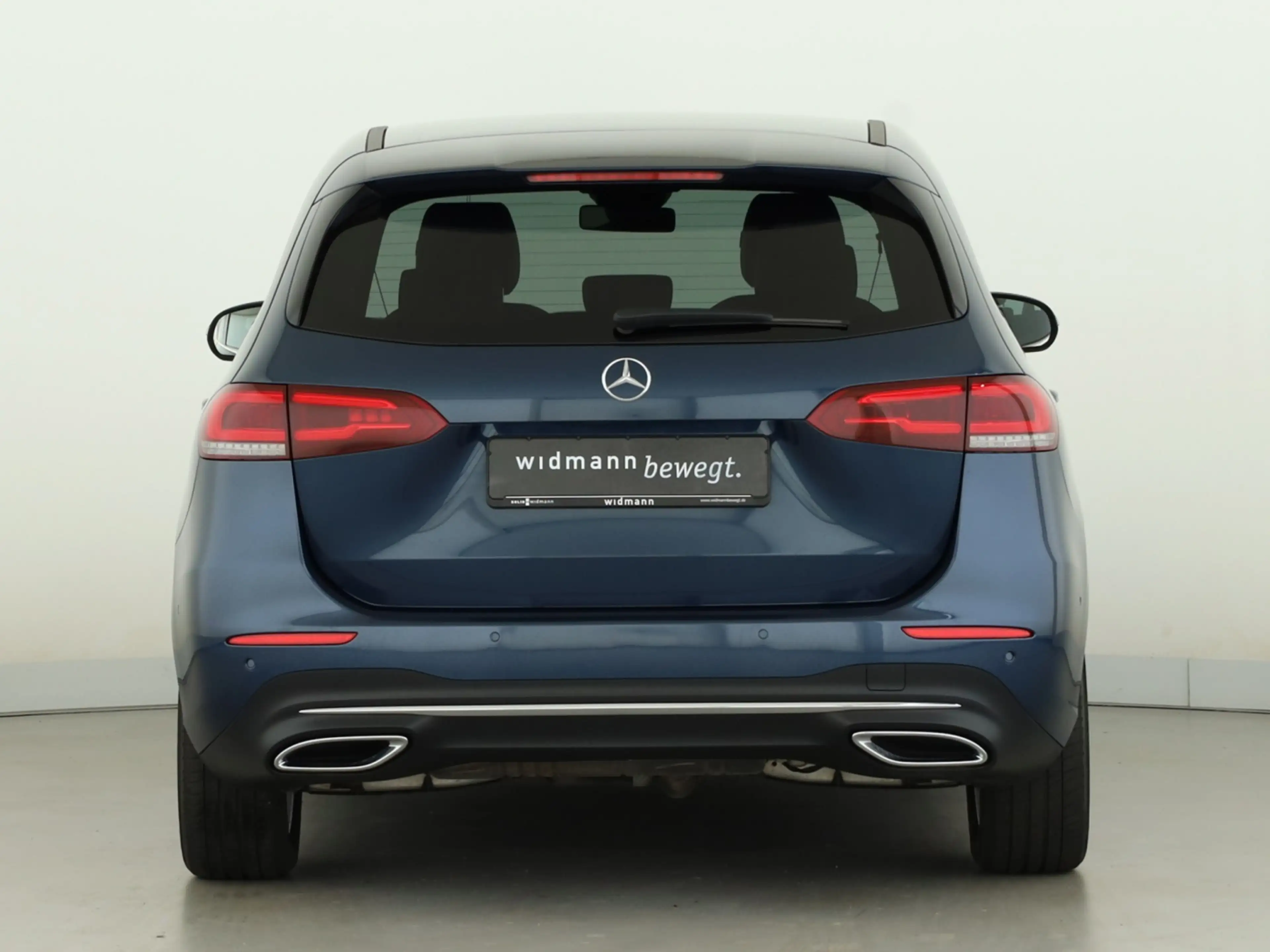 Mercedes-Benz B 220 4M *Progressive*LED*Navi*Park-Paket*Navi** — photo 4
