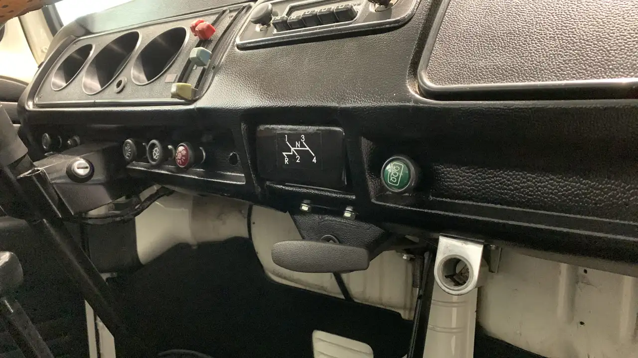 Volkswagen T2 DeLuxe, foto 10