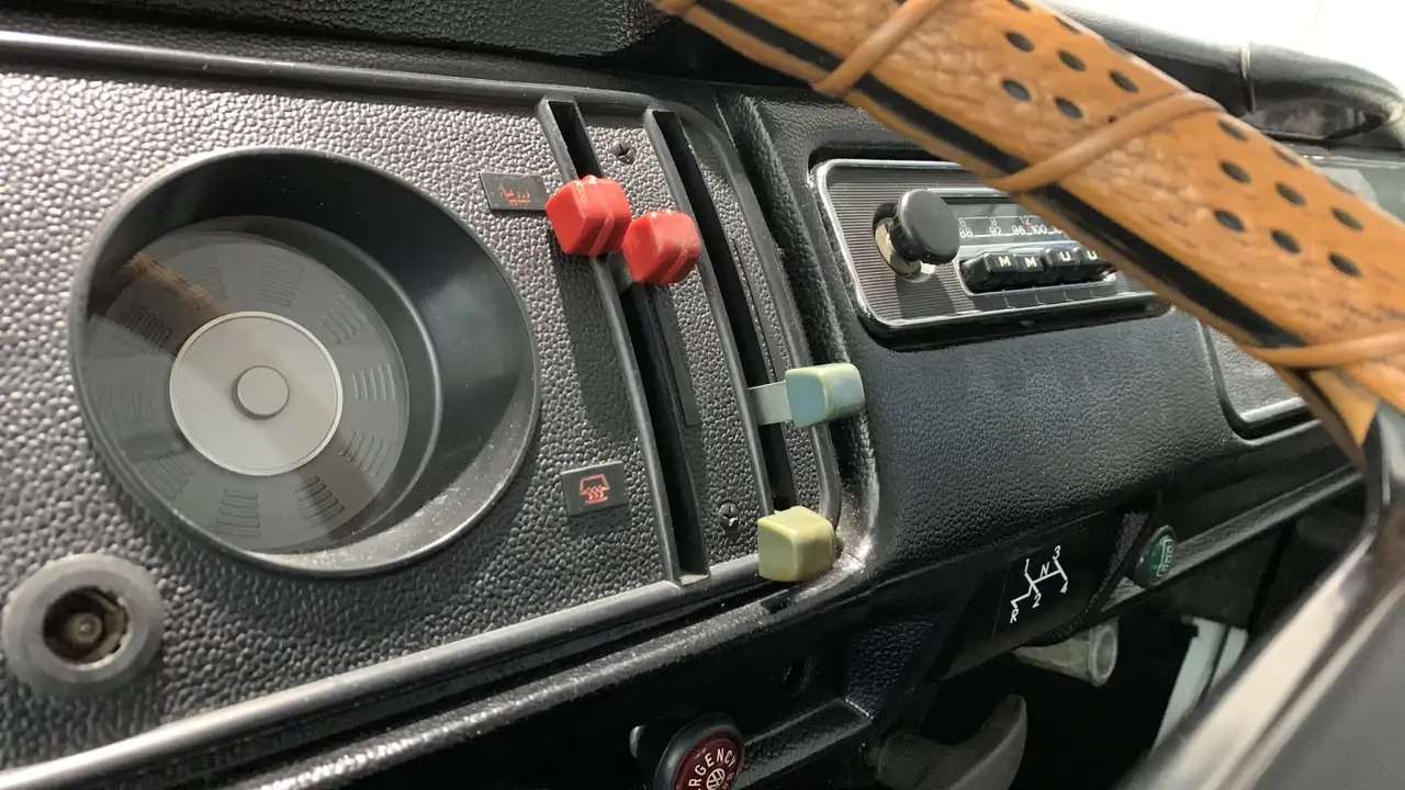 Volkswagen T2 DeLuxe, foto 9