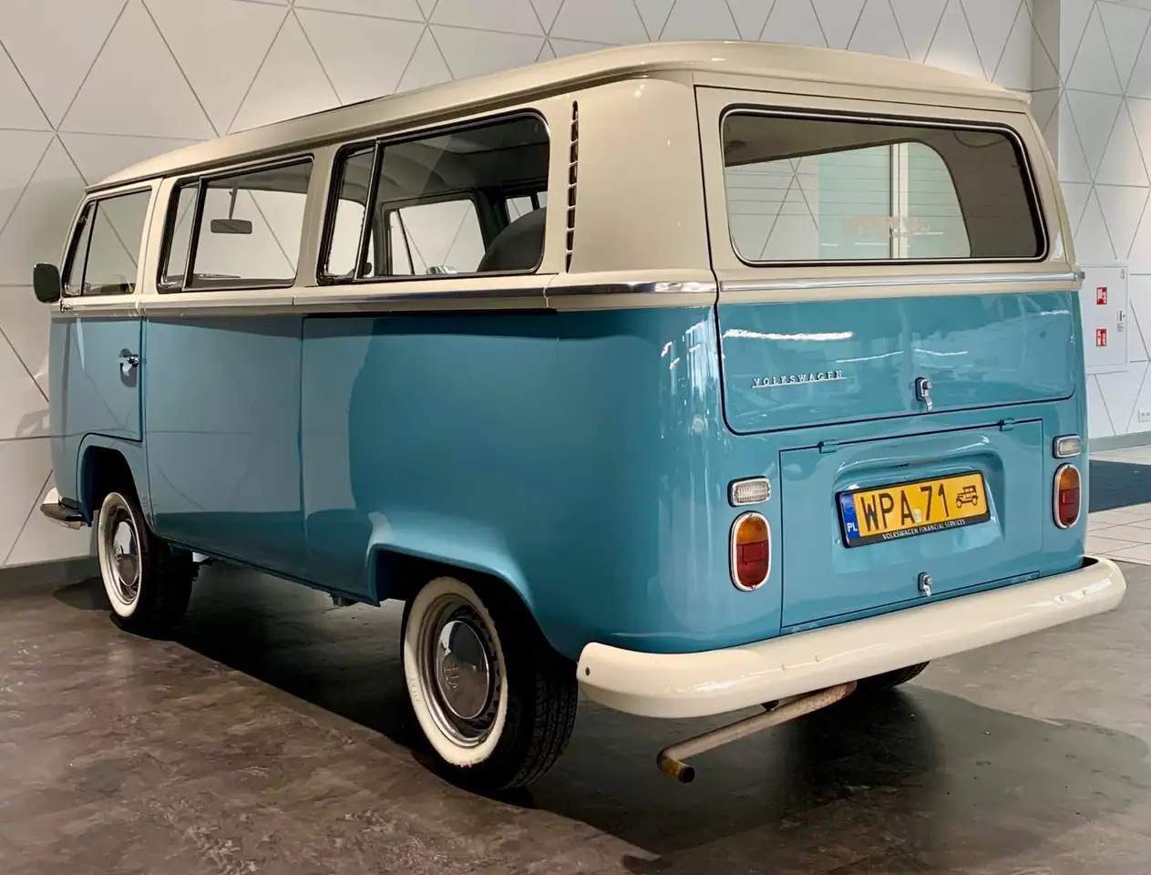 Volkswagen T2 DeLuxe, foto 4