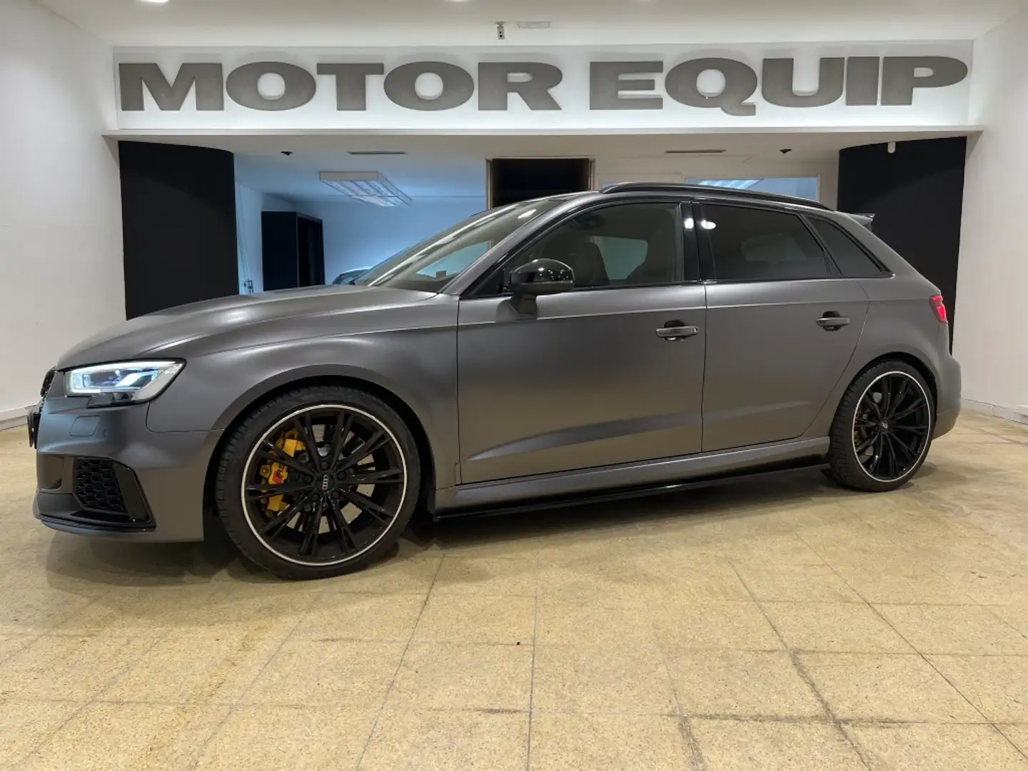 Audi RS3 Sportback quattro S tronic 294kW Gris - 1