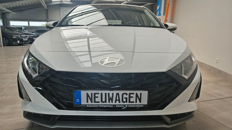 Hyundai i20 Trend DCT Navi Kamera Sitz./Lenkradhzg — photo 10