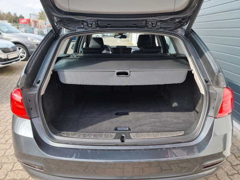 BMW 320 d xDrive Touring  2-Hand/AHK/8xBereift/Scheck — photo 10