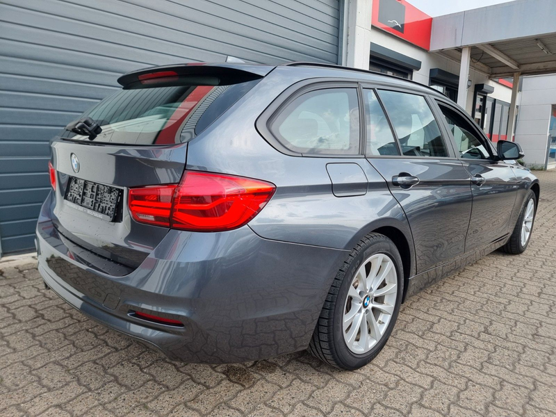 BMW 320 d xDrive Touring  2-Hand/AHK/8xBereift/Scheck — photo 5