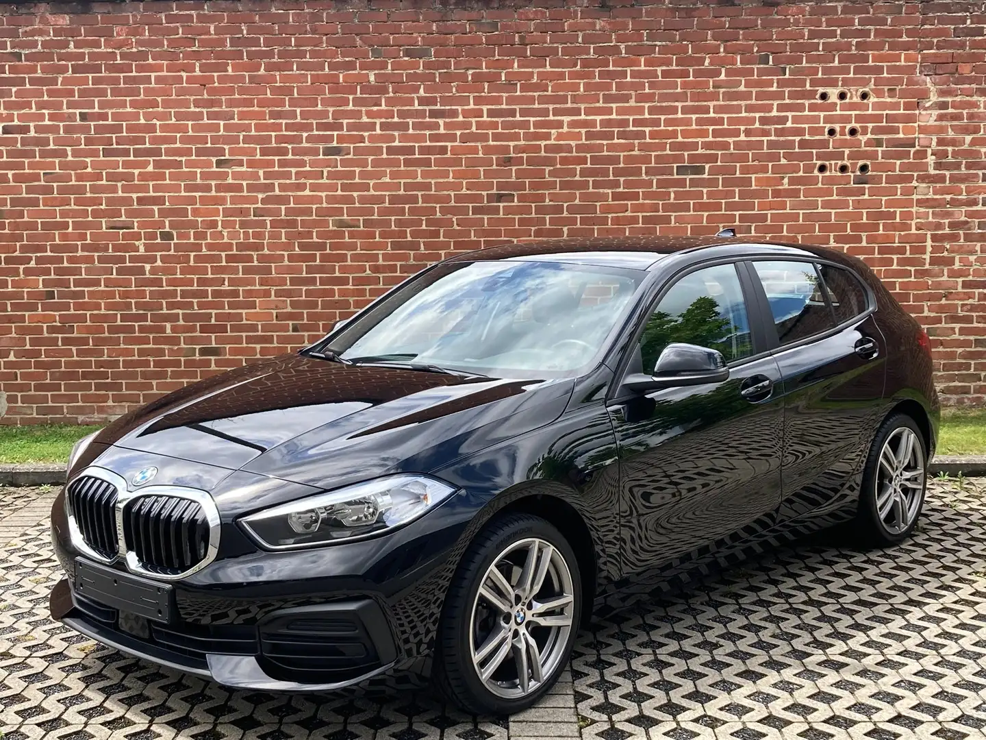 BMW 118 118i Advantage - Model 2021 - 53.000 Km Noir - 2