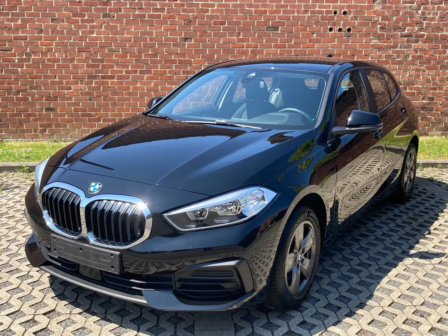 BMW 118 118i Advantage - Model 2021 - 53.000 Km Zwart - 2