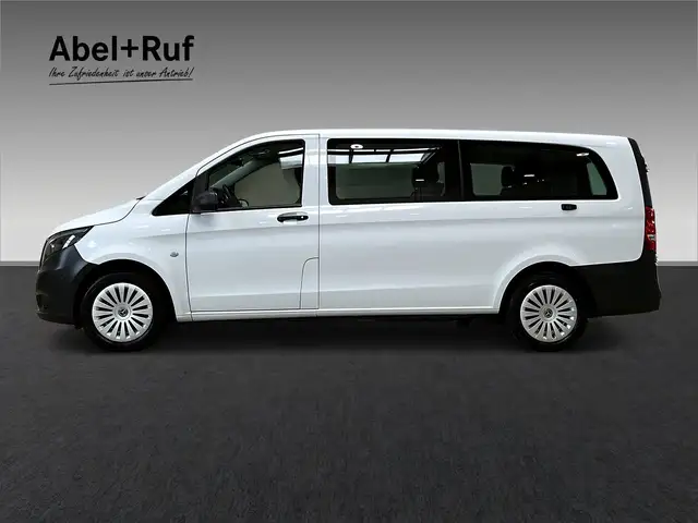 Mercedes-Benz Vito view 5